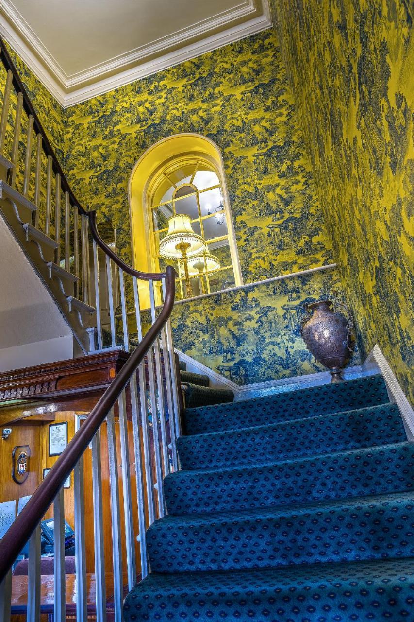 Londonderry Arms Hotel Карнлау Экстерьер фото