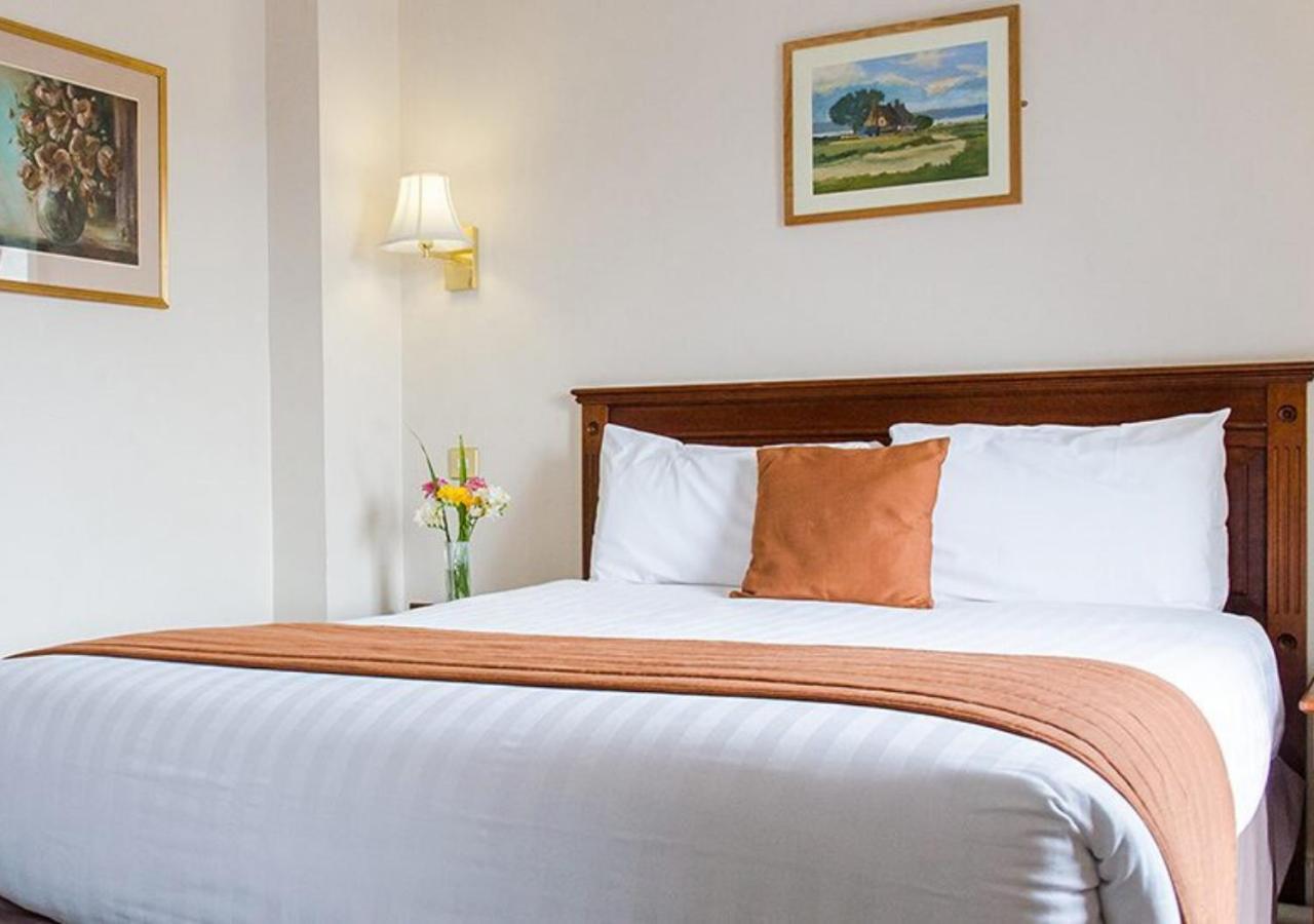 Londonderry Arms Hotel Карнлау Экстерьер фото